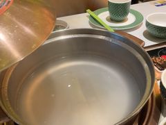 -润园四季椰子鸡火锅(卓越INTOWN店)