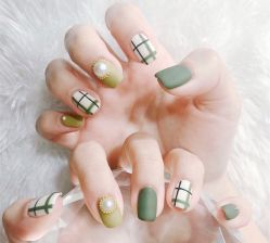 -Pink You美甲美睫纹绣定制中心