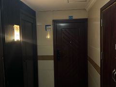 -Yolo私汤温泉设计师酒店(重庆南滨路店)
