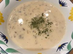 传统口味蘑菇浓汤-萨莉亚意式餐厅(天河城购物中心店)