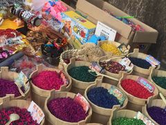 -百里峡七彩艺术小镇