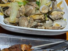 -马路牙子烧烤音乐酒馆(望京店)