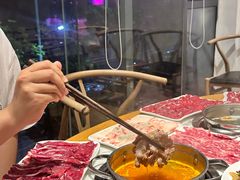 -牛沙暴潮汕牛肉火锅(章江南大道店)