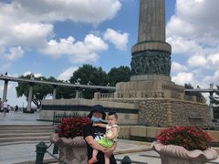 -人民防洪胜利纪念塔