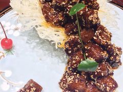 -万重锦·人文川菜馆(骡马市店)