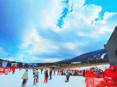 -鳌山滑雪度假区
