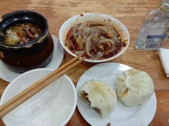 -胡成记口蘑龙眼包子(盐道街店)