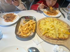 -芳草地西式融合餐厅(回龙窝店)