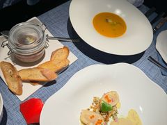 -弦月窗LUNETTE BY AMANDA(复兴路店)