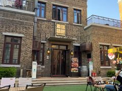 -麦落精酿啤酒餐吧(先农大院店)