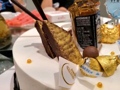 -山与蓝·轻糖鲜果蛋糕(勒泰店)