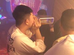 -五月花酒吧(民德路店)