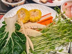-牛YO寿喜烧·铁板烧和牛火锅自助(市府恒隆店)