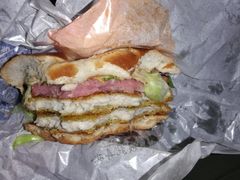 -麦当劳(金山红星美凯龙DT店)