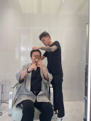 -PE SALON