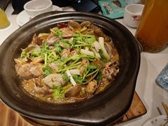 -蚝堡海鲜·威海菜·海肠捞饭·烧烤·亚洲吃蚝公司(幸福门店)