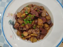 板栗红烧肉-丽泽山庄·生态怀柔菜·虹鳟鱼(红螺寺店)
