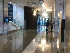 -上海虹桥西郊假日酒店