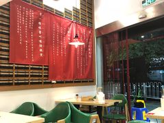 -芳村榕树头叹佬鸡煲(体育西店)