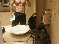 -乐刻运动健身精品馆(览秀城店)