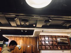 大堂-胡须佬鸡煲四季火锅店(石厦西村直营店)