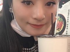 -霸王茶姬(南强街店)