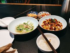 -温馨园·川湘菜馆(经七路店)
