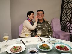 -侬佳蒸菜馆(听潮店)