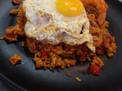 辣白菜炒饭-MI WU FACTORY米屋美食工厂餐厅(绿地店)