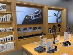 -DJI大疆(深圳华强北曼哈授权体验店)