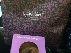 原味羊角甜甜圈-西点坊(浦东香格里拉店)