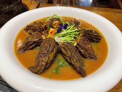 羊肚菌酿虾胶-敏珠拉姆藏餐·南京厨房(富春江东街店)