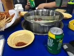 -马路边边·成都串串(翠柏路店)