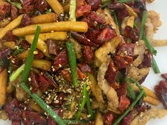 泡椒鱿鱼须-弓虽昌焖烧鸡(大竹林店)