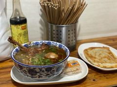 -叶新小吃店(来凤小区总店)