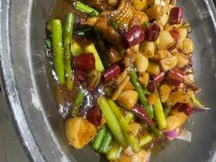 -龚兴城鱼羊吉·家传湖北菜(苗栗路总店)