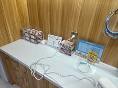 -上海仁爱医院口腔科 · 种植