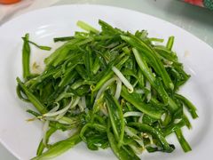 -新峰肉骨茶