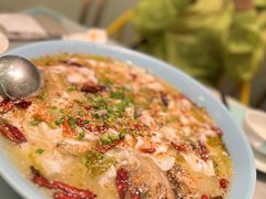 -姚姚酸菜鱼·金戈戈香港豉油鸡(喜荟城联名店)