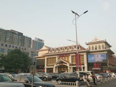 -翠微牡丹园停车场