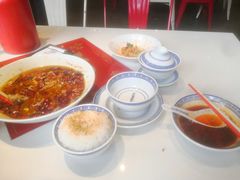 -禄鼎记·多口味酸菜鱼(石牌桥店)