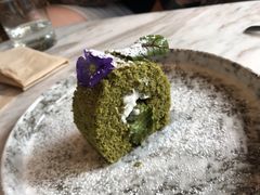 抹茶蜜豆瑞士卷-the rug 飞毯 (朝阳公园店)