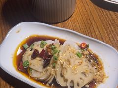 -万里闯关东铁锅炖菜馆(高新旗舰店)