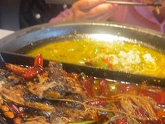 -鸣记脆皮烤鱼·海鲜烤鱼(三八广场店)