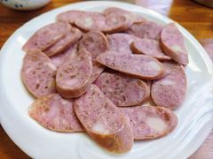 -溢心园香河肉饼总店