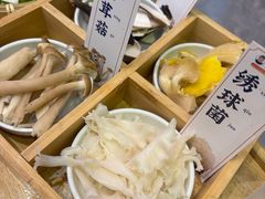 -阿婆情腊排骨火锅(金虹路店)