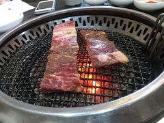 坛子牛排-草家酱蟹炭火烤肉店(珲春南路一店)