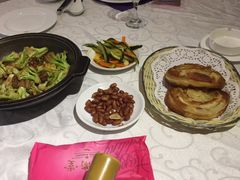 -鱼翅楼·津派砂锅鱼翅(水上公园店)