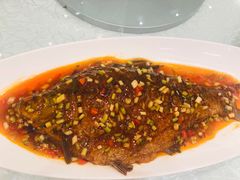 武昌鱼/清江边鱼-亢龙太子酒轩(东湖店)