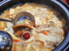 -菌之家·专业纯野生菌火锅·特色炒菌